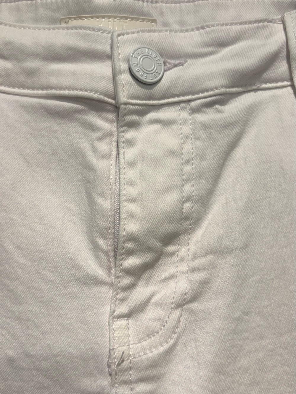 Kut from the Kloth - Women's Amy Cropped Straight Leg jean. Size 16. White - Picture 3 of 15